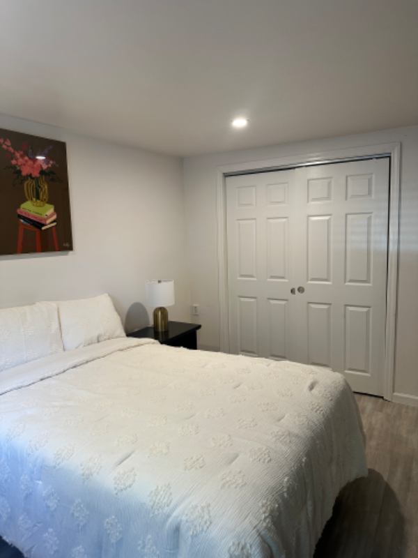Foto del edificio - 210 Colonial Springs Rd