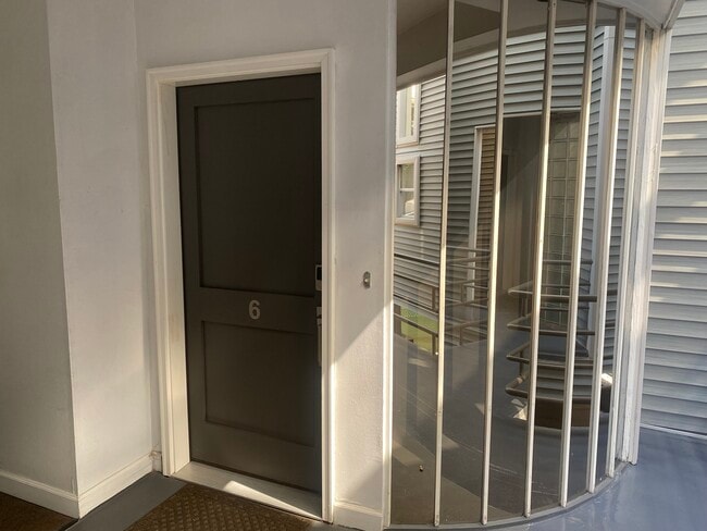 Apartment front door - 5936 Magazine St