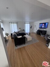 Building Photo - 840 S Curson Ave