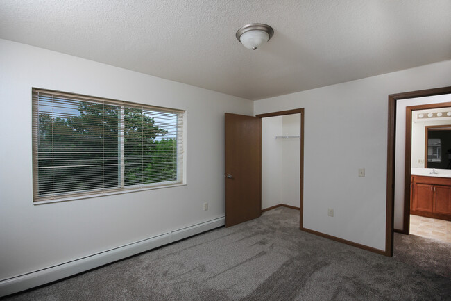 Standard Bedroom - Cedar Pointe Estates Apartments