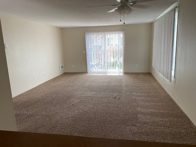 Photo - 16964 SE Stark St Apartment