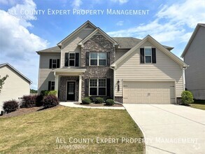 Building Photo - 4845 Frontier Dr