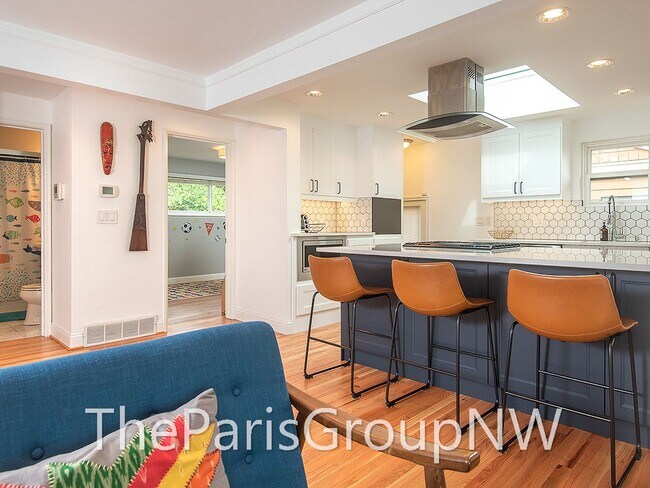 Foto del edificio - Renovated Magnolia Home – Open Floor Plan ...