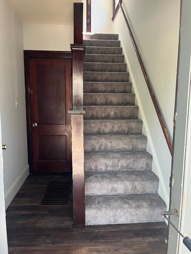 Photo - 3617 Madison Rd Apartments