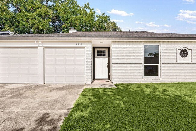 Building Photo - 6235 Weststar Ln