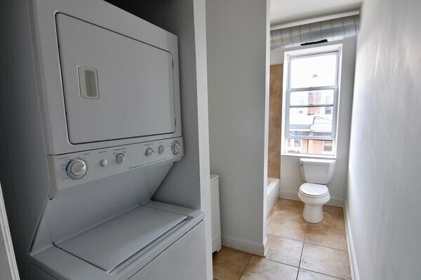 Foto del edificio - 2600 E Cumberland St