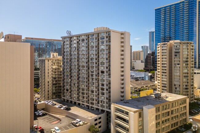 Foto del edificio - Pacific Grand