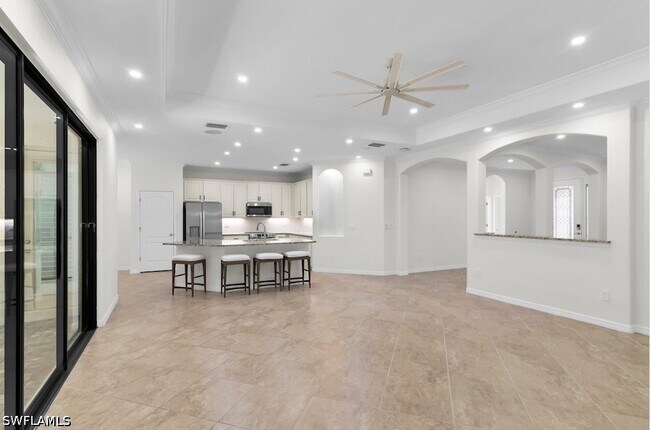 Building Photo - 9357 Glenforest Dr