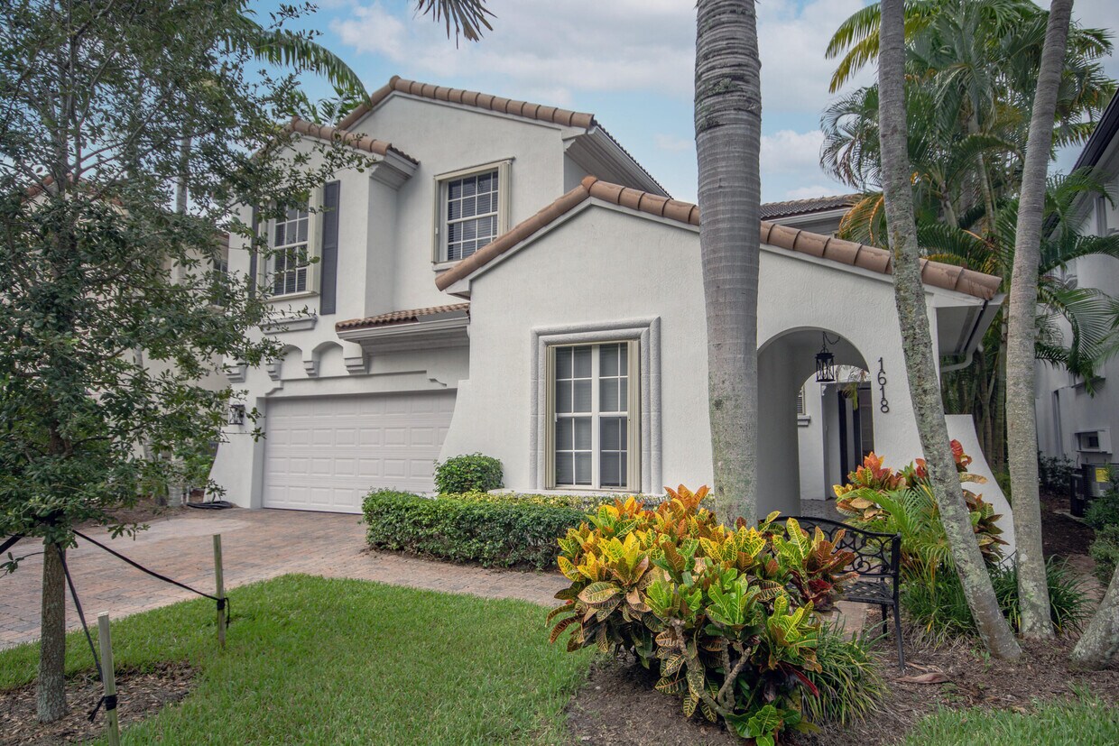 Foto principal - 1618 Nature Ct