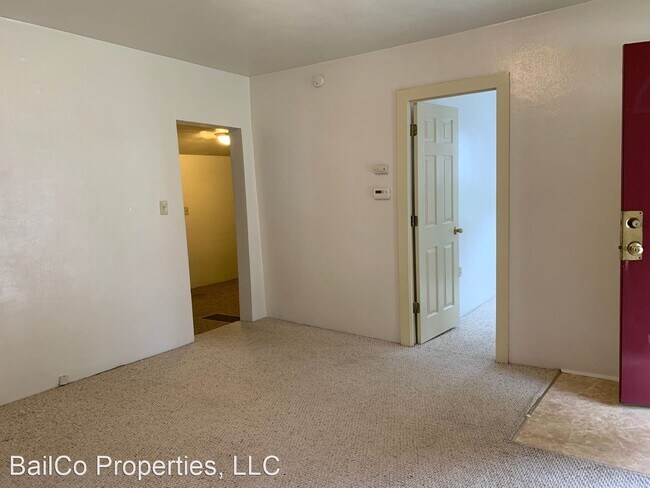 Foto del edificio - 2 br, 1 bath House - 420 South Cherry St 4...