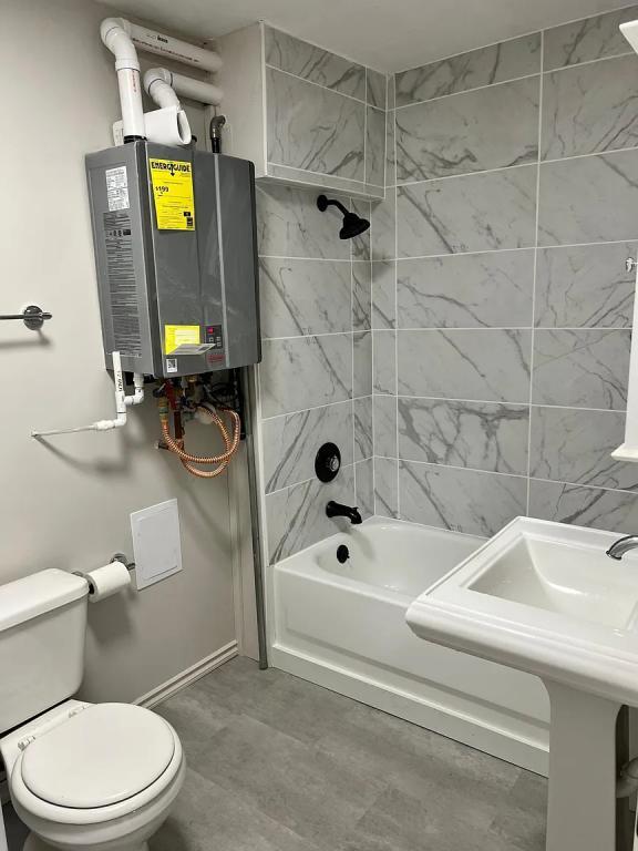 Foto del edificio - 227 E Ermina Ave, unit 1