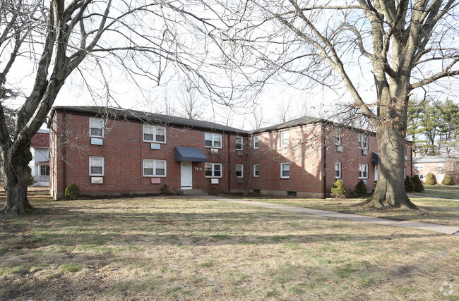 Building Photo - East Hartford