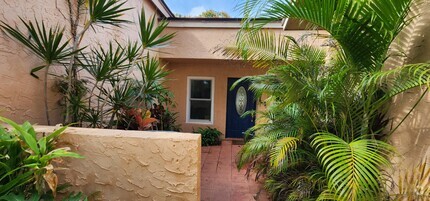 Building Photo - 23261 Boca Club Colony Cir