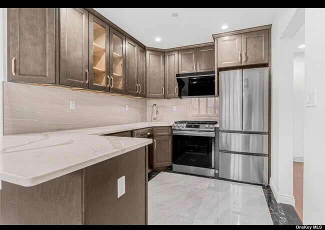 Foto del edificio - 926 129th St