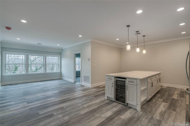 Building Photo - 110 New York Ave