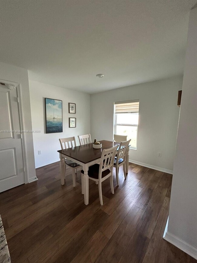 Building Photo - 4376 Carrabelle River Ln