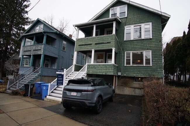 Building Photo - 29 Agassiz St