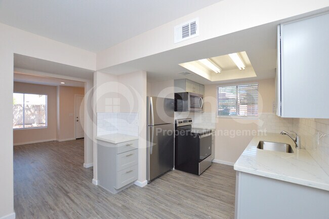 Foto del edificio - Renovated 2 bedroom and 1.5 bath in Mesa!
