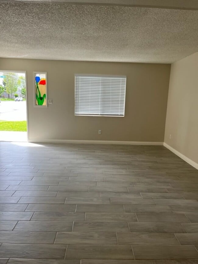 Building Photo - 3524 Ashe Rd