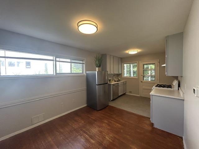 Building Photo - 328 W Edmonston Dr