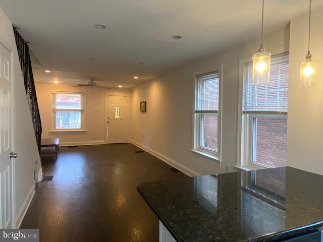 Building Photo - 140 Walnut Ave