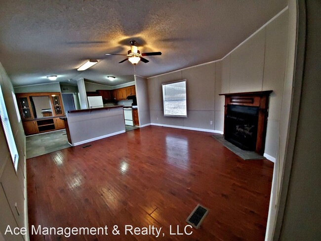 Building Photo - 3 br, 2 bath House - 372 County Rd 201
