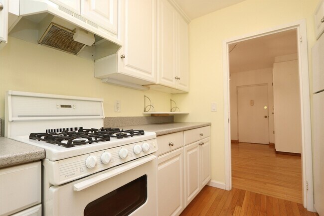 Foto del edificio - 24 Juniper St