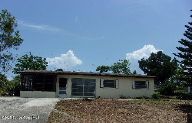 Primary Photo - 4465 Coleridge Ave