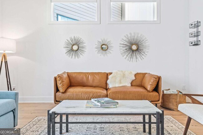 Foto del edificio - 2424 Memorial Dr SE