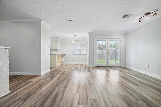 Foto del edificio - 6902 Burgess St