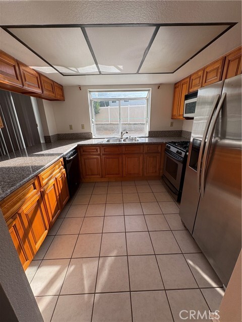 Building Photo - 1524 Canterbury Cir