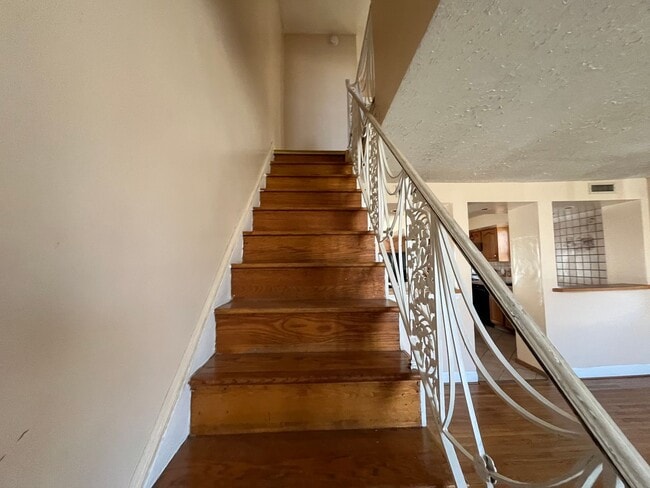 Building Photo - 2800 Disston St