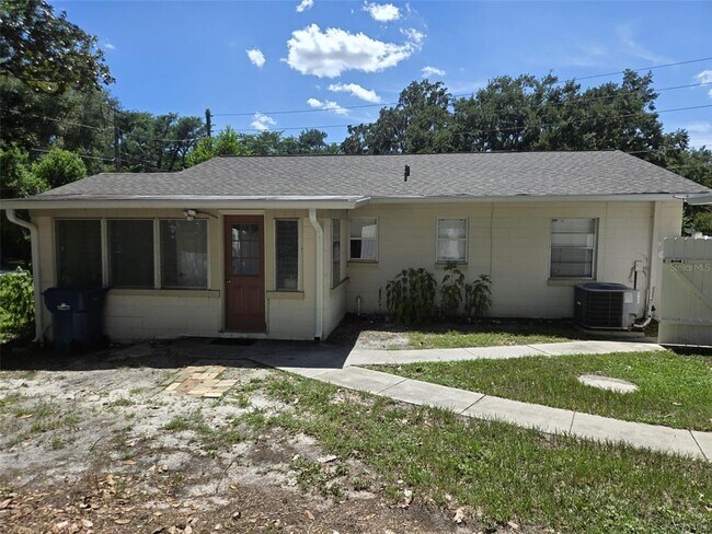 Foto del edificio - 659 N Kepler Rd