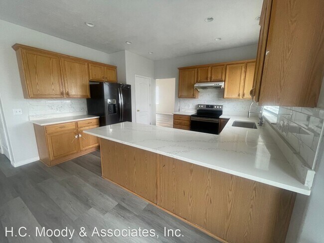 Foto del edificio - 3 br, 2.5 bath House - 13604 S. Vestry Rd. A