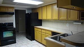 Building Photo - 9640 Bryson Dr
