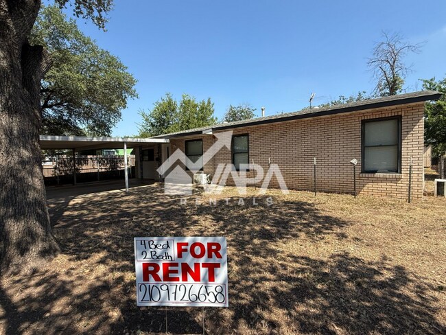 Foto del edificio - 247 Longview Dr
