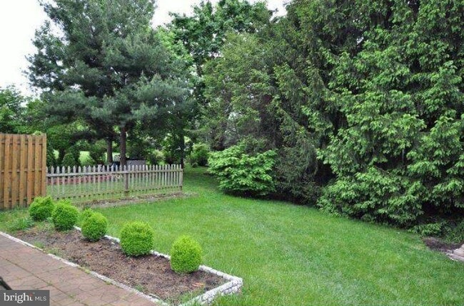 Building Photo - 328 Gwynedd Ct
