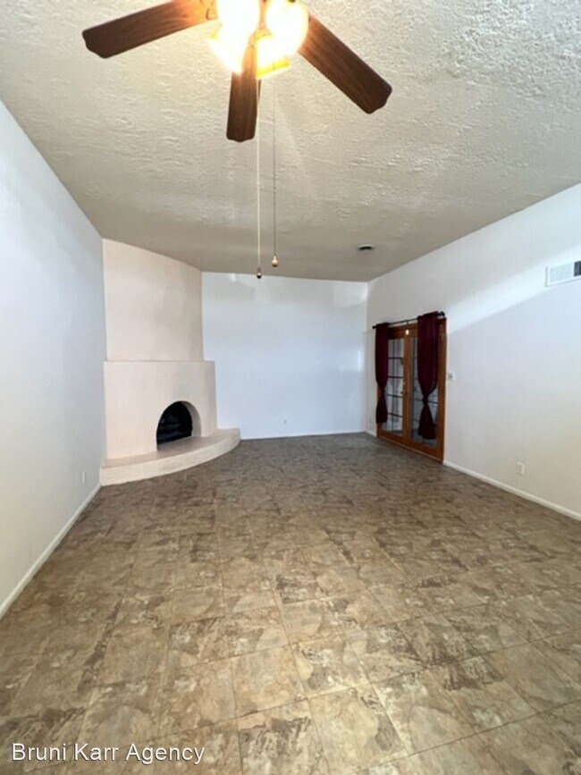 Building Photo - 3 br, 2 bath House - 137 Calle Pueblo Pina...