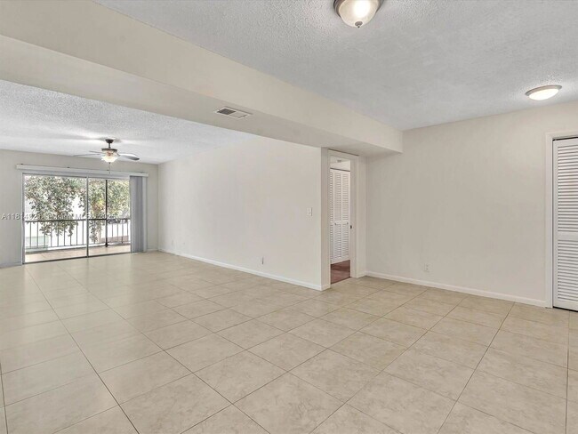 Foto del edificio - 614 NW 13th St