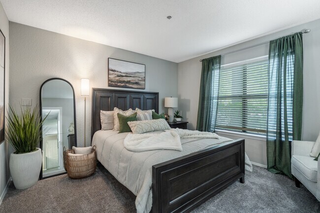 Foto del edificio - Clairmont Reserve Apartment Homes