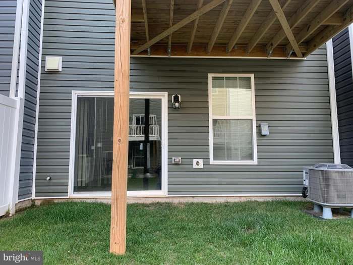 Building Photo - 1809 Kellington Ct