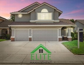 Building Photo - 8850 Statira Ct
