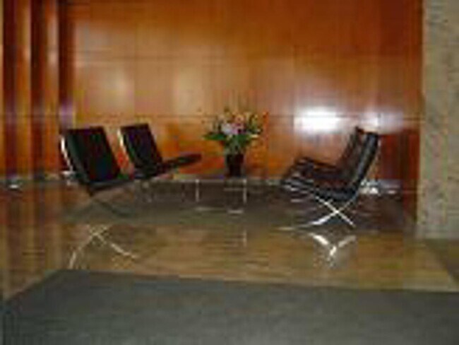 Foto del edificio - 145 Fourth Avenue
