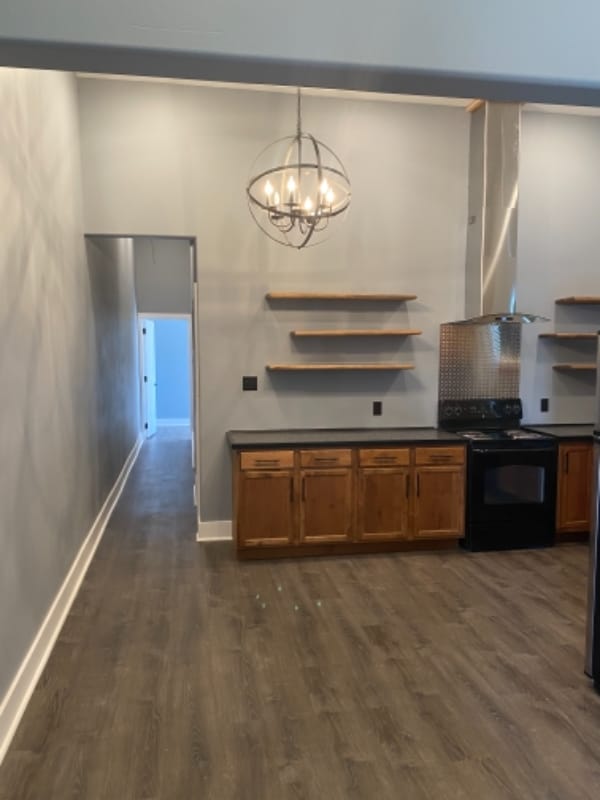 Building Photo - 2211 King St