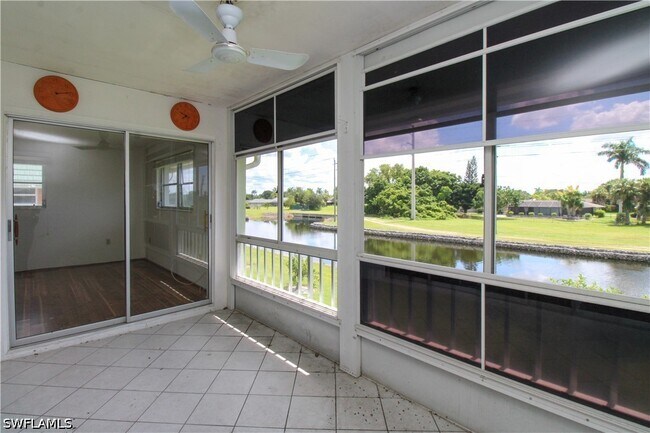 Foto del edificio - 300 Valley Stream Dr
