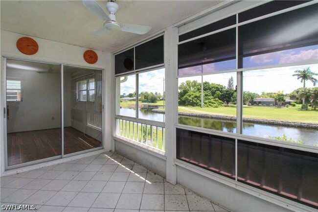 Building Photo - 300 Valley Stream Dr