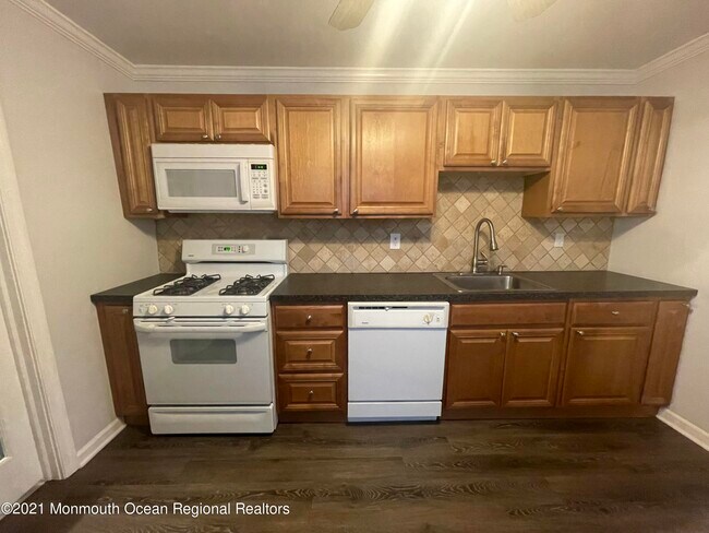 Foto del edificio - 488 Georgia Tavern Rd