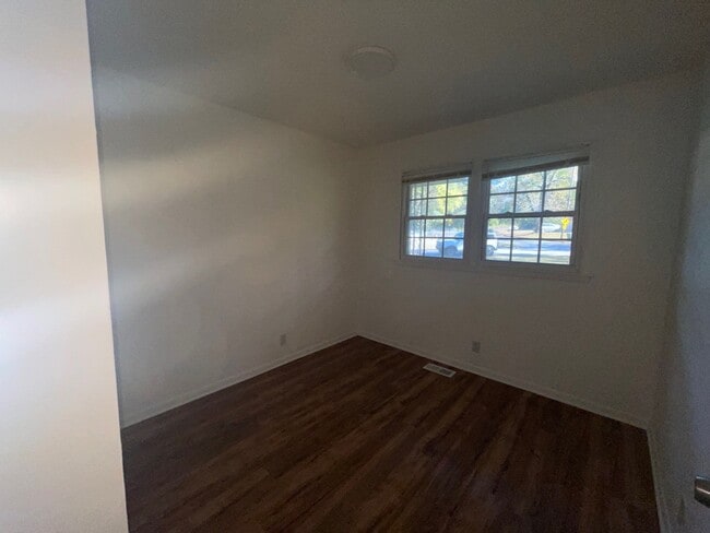 Building Photo - 4735 Cutler Dr NW