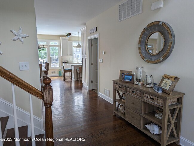 Foto del edificio - 1748 Bay Isle Dr