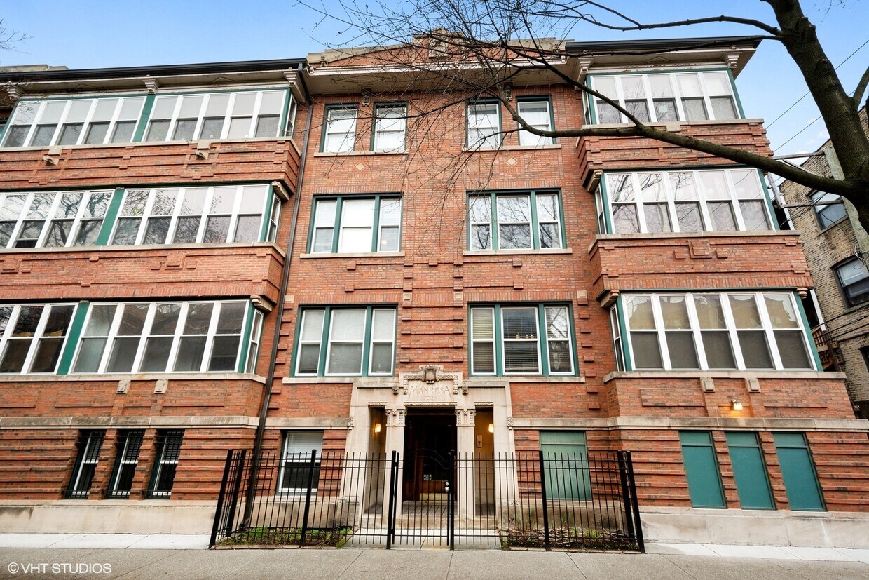 Primary Photo - 7023 N Paulina St